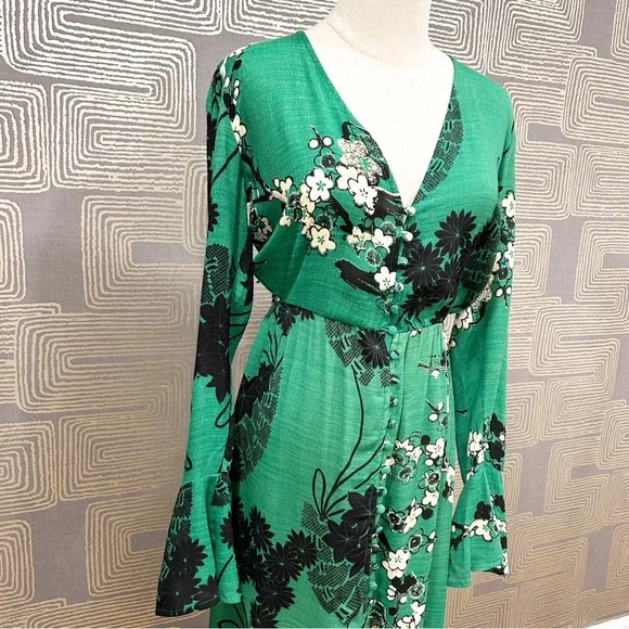 FREE PEOPLE Mixed Print Twist Dress in Green - Picture 5 of 10